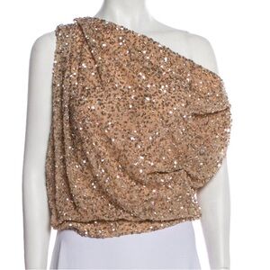 Asymmetrical Three-Quarter Sleeve Crop Top
Size: XS some sequins fell off